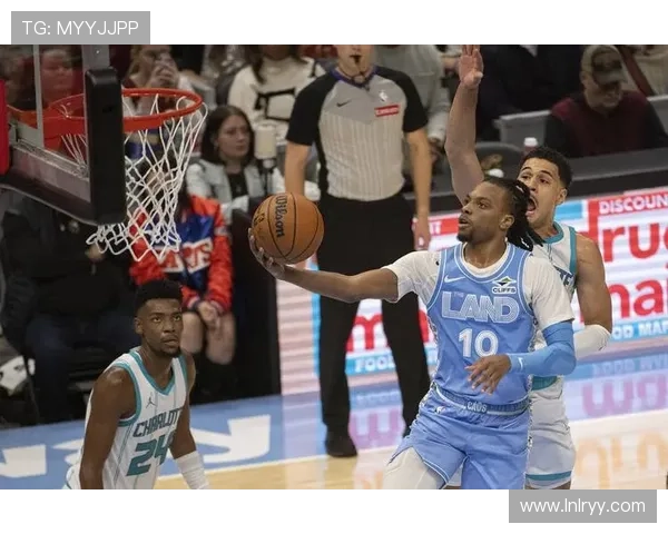 [NBA]米切尔助攻韦德得分领衔3月6日NBA五佳球.